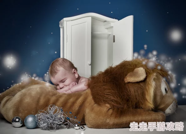 哑剧猫拔萝卜画面下载：分享一组可爱的哑剧猫角色在拔萝卜场景中的精彩瞬间，适合各类创意项目使用